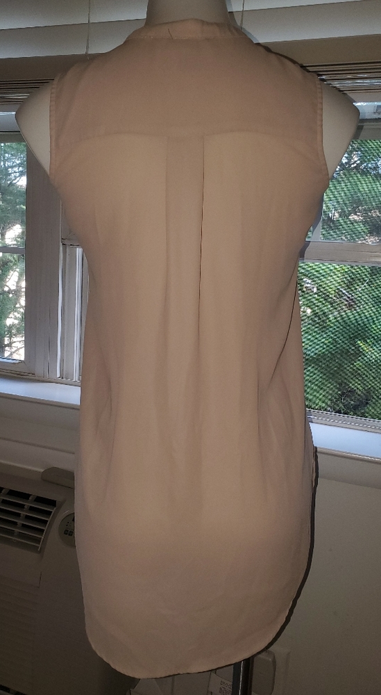 H&M Sheer Top - Picture 2 of 3